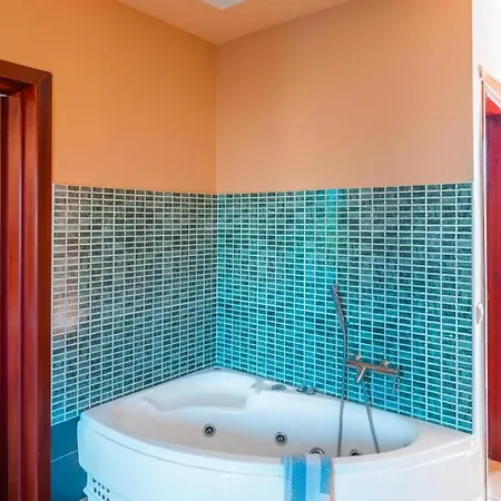 Maya Bay Ξενοδοχείο