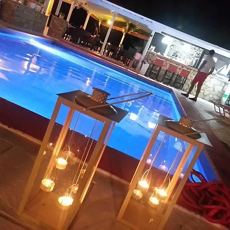 Maya Bay Ξενοδοχείο 2*