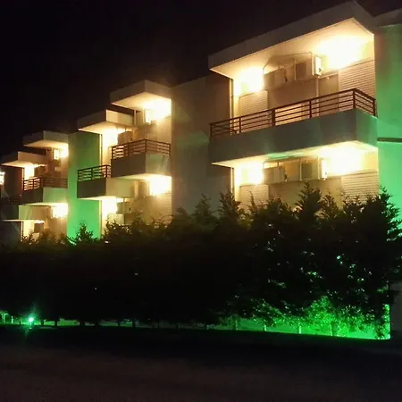 Maya Bay Ξενοδοχείο 2*