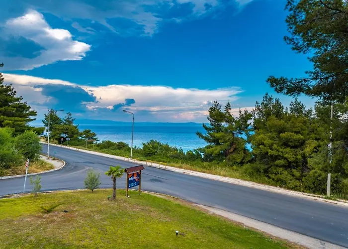 Maya Bay Kallithea (Chalkidiki)