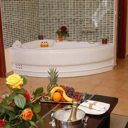 Maya Bay Kallithea (Chalkidiki)