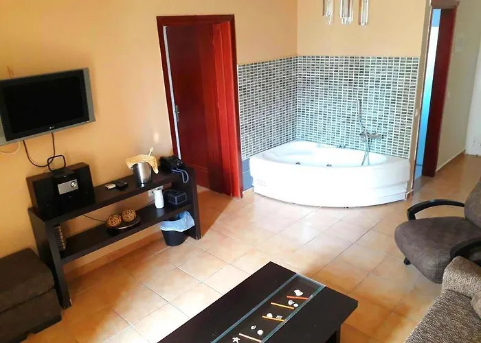 Maya Bay Kallithea (Chalkidiki)